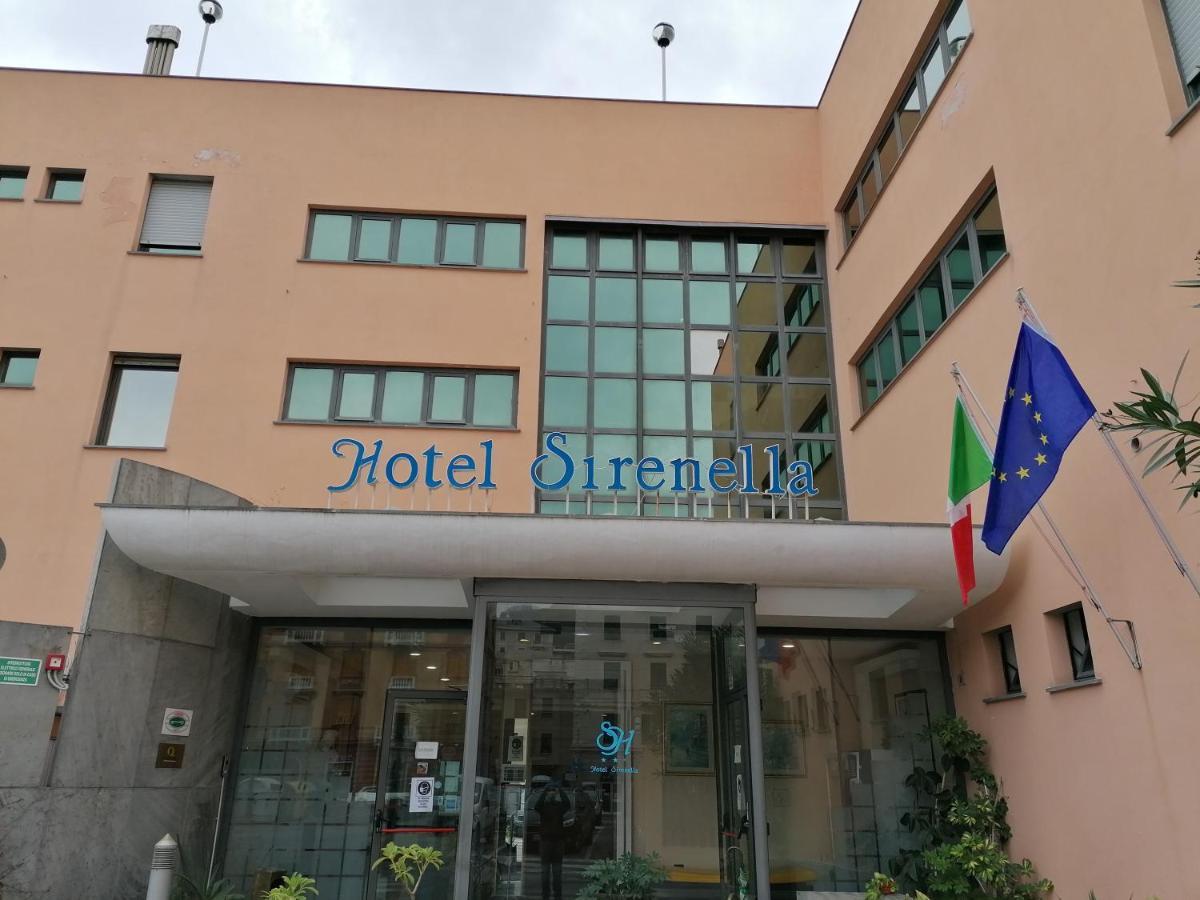 Hotel Sirenella Меле Екстериор снимка