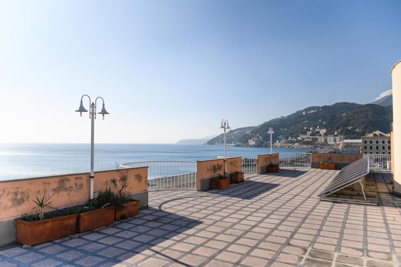 Hotel Sirenella Меле Екстериор снимка