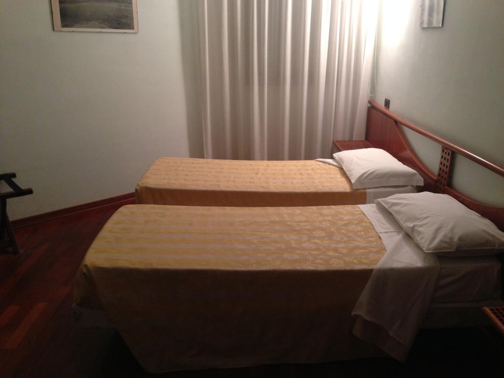 Hotel Sirenella Меле Стая снимка