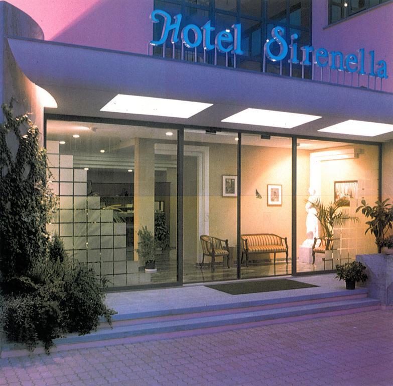 Hotel Sirenella Меле Екстериор снимка